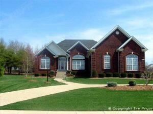 Homes for Sale in Woodmont, Louisville Kentucky