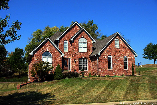 Photo of a home in Glen Oaks neighborhood Louisville KY