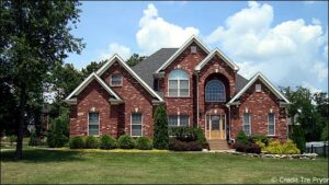 Photo of a home for the South Oldham County Housing Report page
